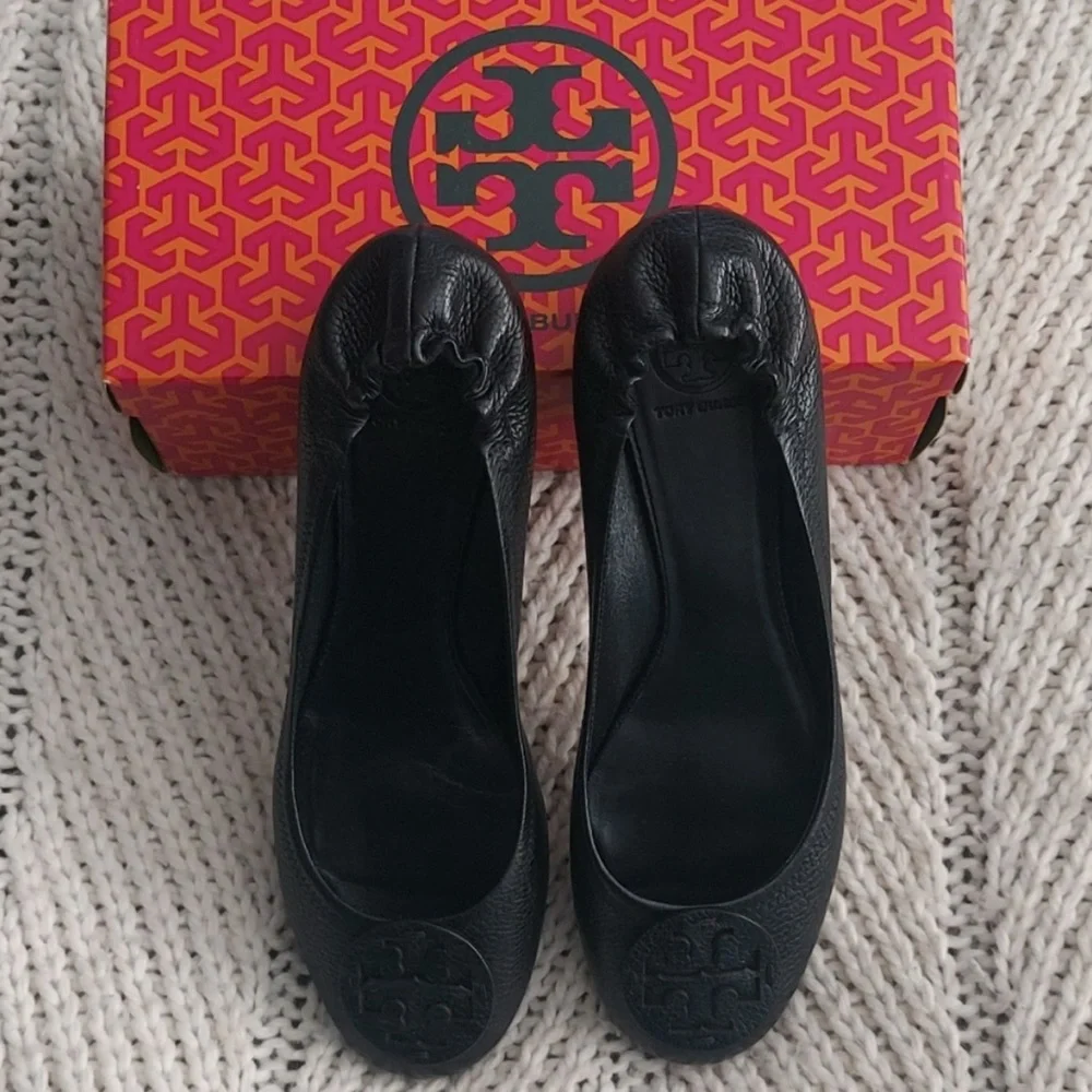 Tory Burch Black Leather Minnie Travel Ballet Flats